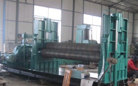 安徽上輥萬能卷板機